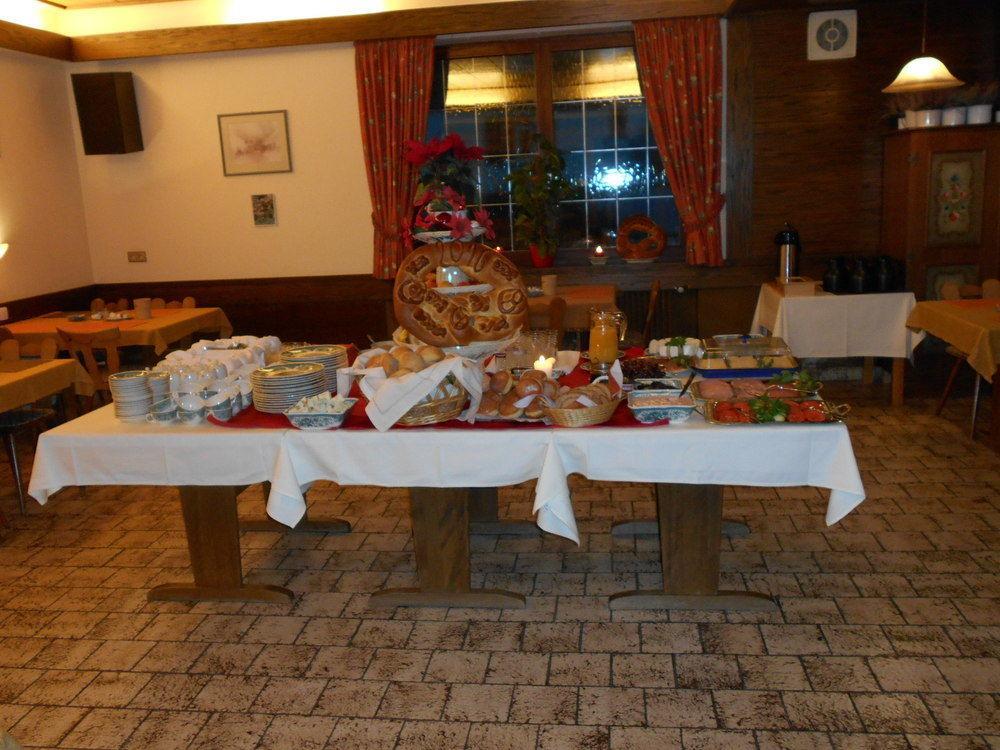 Hotel-Pension Zum Bierhaus Rötenbach Екстериор снимка