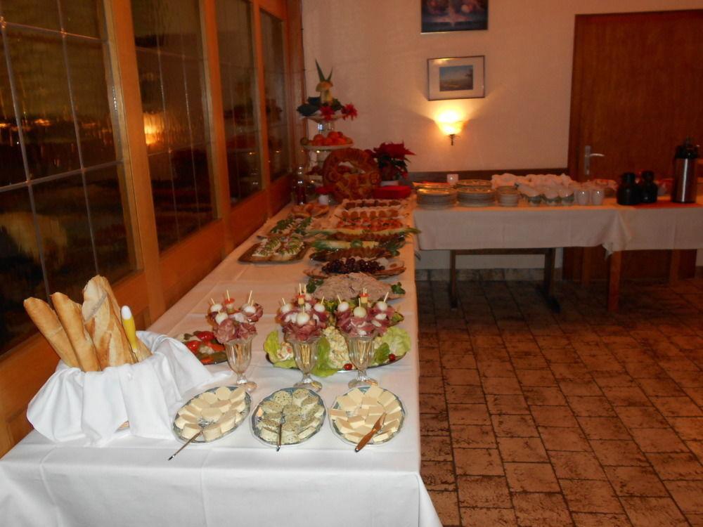 Hotel-Pension Zum Bierhaus Rötenbach Екстериор снимка